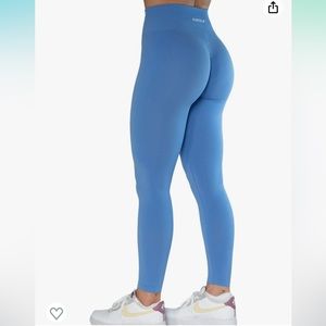 Aurola scrunch leggings